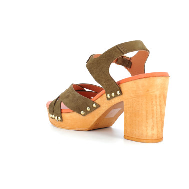 DALILA  36 41