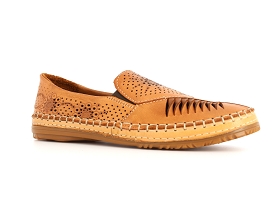 MADORY PINOS<br>Camel
