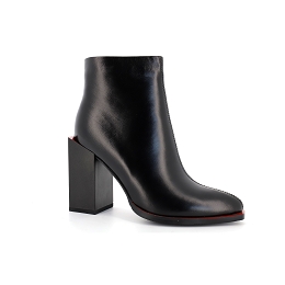 METAMORF OSE KABOURET<br>Noir Rouge
